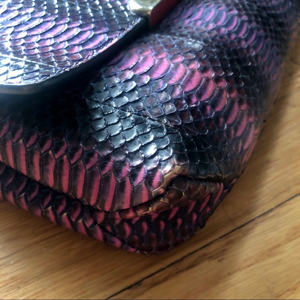 Louboutin snakeskin clutch purse - Picture 5 of 6